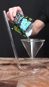 1.1M views · 11K reactions | Poprocks 裡 #asmr #drinks #oddlysatisfying #recipeoftheday | Mr.Lee ASMR | Facebook