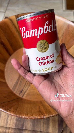 Chicken Bacon Ranch Tater Tot Casserole! #dinnerideas #foodie #comfortfood #fypage #mealsbydesha #tasty