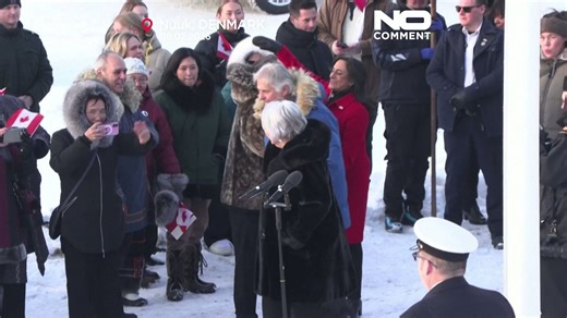 La bandera de Canadá ondea en la apertura del consulado en Groenlandia
