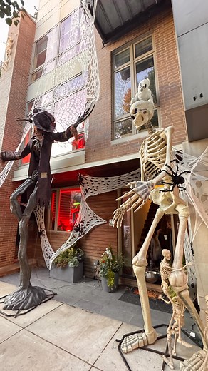 The best Halloween House in Center City !! 1915 Lombard Street Sweet people too!! Great Candy , Full Candy bars and toys | Philly ChitChat