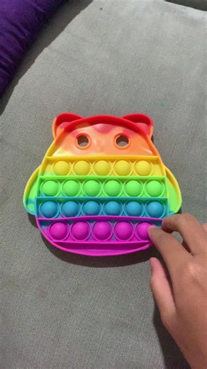 Exploring the Fascinating World of Pop-it Toys