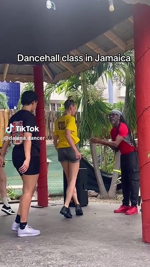 Dancehall Class Experience in Kingston, Jamaica