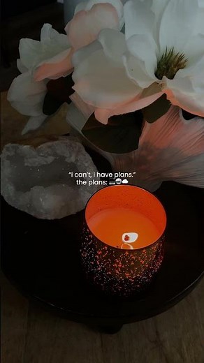 Fresh January 2025 tech backgrounds are HERE! Happy New Year! 🪩✨