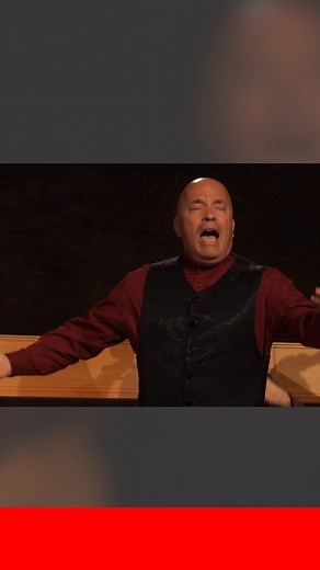 Dans "La Bella Noeva" (La Bonne Nouvelle), Marco Beasley et l'ensemble Accordone offrent un panel varié et théâtral de la musique vocale italienne de la Renaissance au début du XVIIIe siècle dans une interprétation historiquement informée. De Caccini à Monteverdi, ce programme inclut même des compositions contemporaines, comme ici la "Tarantella Primma, Siconna e Terza", par Marco Beasley lui-même, d'après la tradition napolitaine. 𝐑𝐞𝐭𝐫𝐨𝐮𝐯𝐞𝐳 𝐥𝐞 𝐂𝐎𝐍𝐂𝐄𝐑𝐓 𝐂𝐎𝐌𝐏𝐋𝐄𝐓 𝐝𝐚𝐧𝐬 �