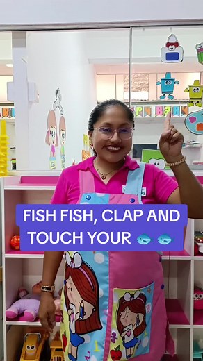 Fish Fish, Clap and Touch Your Head Interactive Game