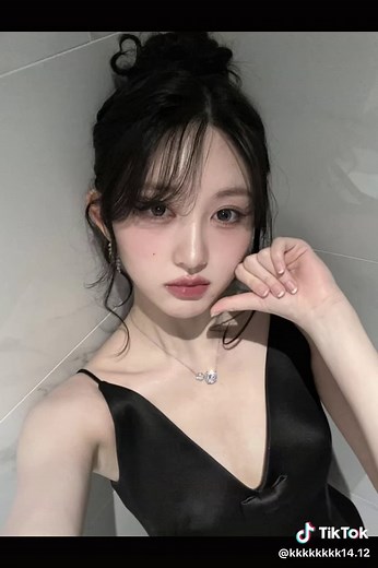 외모정병: 예쁘면 다 되는 세상