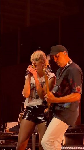 Metric's All the Feelings Tour kicks off in Austin, TX ❤️‍🩹