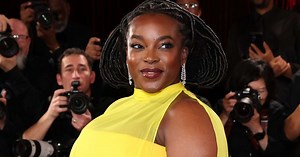 Wunmi Mosaku celebra primeira indicação ao Oscar pelo filme 'Pecadores'