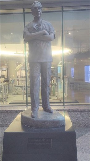 The Most Renowned Heart Surgeon in da U.S.A #pioneer #heartsurgeon #doctor #baylor #medicine #viral