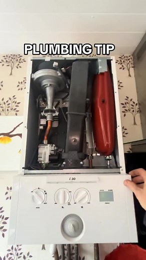 Plumbing tip to drain down an ideal logic boiler, we know there a little awkward to do so this tip should really help you out #plumber #plumbing #plumbers #plumbinglife #plumbersofinstagram #plumblife #plumberslife #plumbingproblems #plumbingtips | Blue Bulldog Plumbing and Heating