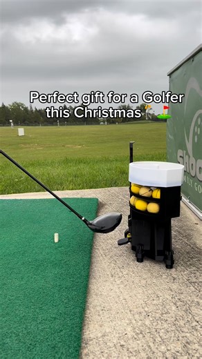 Perfect gift for a golfer this Christmas | Range Reload