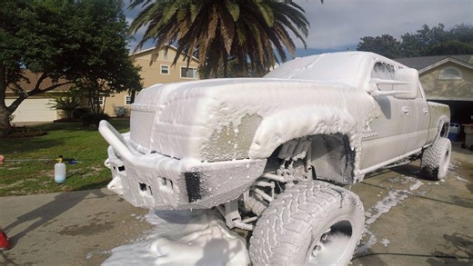 Cheap foam cannon on a Duramax – are they worth it?
