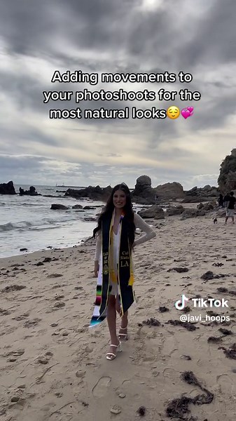 Always good to do candis photos so that your model feels comfortable. Posing is good but this lets your model feel more lose! #Laphotographer #losangelesphotographer #gradphotos #gradphotographer #csula #calstatelagrad #calstatela #calstatelosangeles