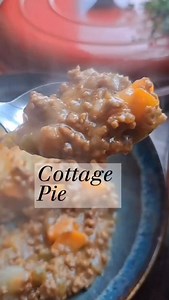 Cottage Pie 🥧 ❤️ Hit that save button ❤️ This recipe is like a warm hug on a cold, blustery winter day. Serves 4 to 6 ❤️ 🥧 Ingredients A glug of rapeseed oil 1 medium white onion, diced 2 celery stalks, sliced 3 medium carrots, diced 800g round steak mince (10% fat) 1 teaspoon Dijon mustard 1 bay leaf 1 pack (57g) Oxtail Soup 1 pint cold water A sprinkle of fresh thyme 2kg Maris Piper potatoes, peeled 50g unsalted butter 🥧 Method Prepare the Potatoes: Peel and boil potatoes in salted water un