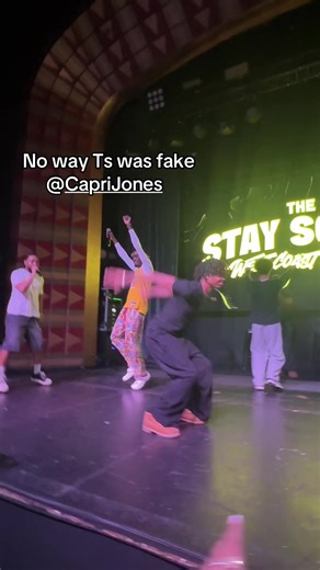 @Capri Jones that looked like it hurt 😭#daydrianharding #tour #capri #fail #losangeles