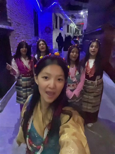 Girls with sherpa dress 😘