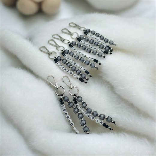 Personalized Beaded Name Keychain | Custom Bag Charm - Etsy