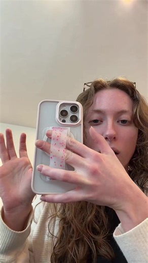 Discover the Comfort of Lovehandle Phone Grip