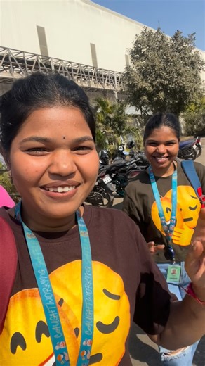 Sukanya Komb on Instagram: "Half day cha fayda😅#viralvideos #instagramreels #aadivasivlog #gavthi #injoylife💯😍😀❤️✌ #lovemucis🎵 #lovemucis🎵 #gavthi #aadivasivlog"