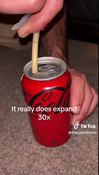 Caulkantor Expander Foam: Satisfying 30x Expansion Process