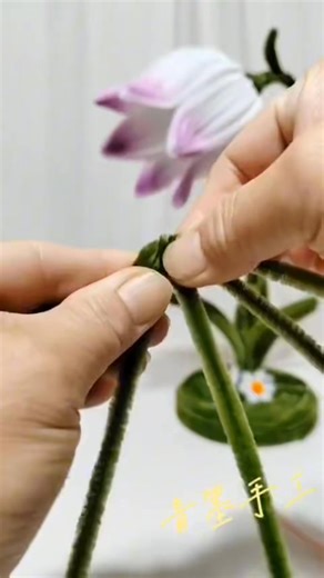 19K views · 410 reactions | DIY Flower Lamp: Beautiful Handmade pipe cleaner flower Lamp - Home Decor Ideas -Pipe cleaner craft | Million Ideas | Facebook