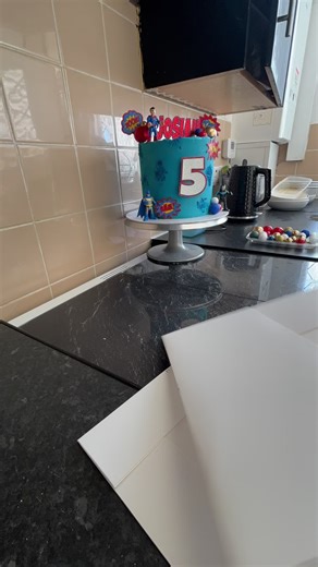 Creative Cake Boxing Techniques for Your Baking