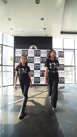 ✨ Así como Marié@𝕍𝕒𝕝𝕖𝕟𝕥𝕚𝕟𝕒 𝕄𝕒𝕣𝕝𝕠 @Marie Solano y Valentina, tú también puedes ser una estrella de la moda 💫 En Fashion Model formamos a niños, niñas y teens para brillar con seguridad, estilo y actitud 💃 📍 Clases todos los sábados en Los Olivos y Barranco 📲 Informes al 934 27 50 18 o déjanos un mensaje 💌 🌟 ¡Cumple tus sueños, empieza tu camino Fashion Model hoy! #FashionModel #EscuelaDeModelaje #MiniInfluencers #ModelosInfantiles #Pasarela #ModaInfantil #Modelaje #SueñaEnGran