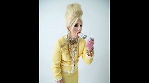 Myles on Instagram: "Happy 75th birthday to National Treasure and camp icon Joanna Lumley. Here she is in a classic clip from (what else?) Absolutely Fabulous as her brilliant comic creation Patsy Stone (39). #joannalumley #patsystone #absolutelyfabulous #classictv #comicgenius #comedygold #juliaswahala #jennifersaunders #edinamonsoon #saffymonsoon #saffronmonsoon #thenewavengers #saphireandsteel #frenchandsaunders #nationaltreasure"