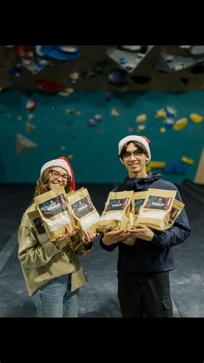 We’re shutting the gym down for a MASSIVE $5 minimum gift exchange at Niche Dec 5th! Big prizes to be had from us and other sponsors. Secure you’re spot now through our website 🖥️ | Boulders Climbing