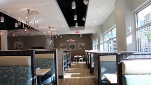 Paula Deen's Family Kitchen dishes out Southern favorites