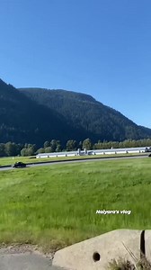 475K views · 14K reactions | Just letting the wind and the view clear my head ❤️#viralreelschallenge #britishcolumbia #vancouver #canada #sunnydays #sunny #sunshine #ocean #foryoupageシ #viralreelsfacebook #peaceful #pacificocean #mountains #mountainview #MountainLife #sunset #goldenhour #ocean #pacificocean #waves #skyline | Naiyara's Vlog | Facebook