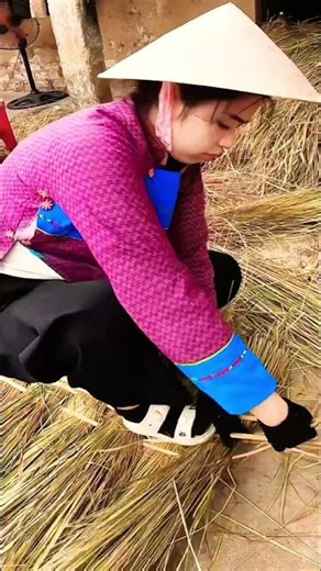 30 Days Living Off the Grid | Building a Bamboo Kitchen & Weaving a Grass Roof in the Deep Forest