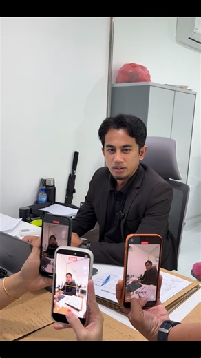 OMODA | JAECOO Kuantan M13 Auto | What a plot twist right?😆 Grab our Year End Promo now so that our SA no need to “OT”😏 ✨J7 PHEV ✅7 Years Free Service & Maintenance OR... | Instagram