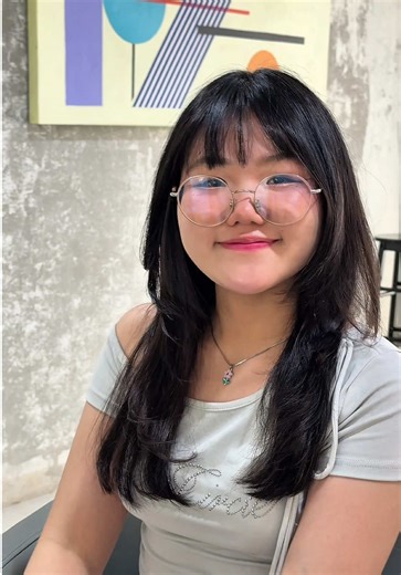 Hairstyle by : Spy ( @SPY ) Contact ☎️ Tell - 02 096 5799 📲 Line Official - @roofhair How to get to ROOFHAIR 📍 Siam (Soi 2) - BTS Siam Exit 2 📍 Sukhumvit 26 - BTS Phrompong Exit 4 / Parking at the Mint Restaurant 🚫 Day off : Tue - Wed #roofhairsalon #hairbyroofhair #เปลี่ยนลุคที่รูฟแฮร์ #ไม่setก็สวย