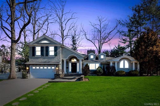 3 School House Ln, Great Neck, NY 11020 - MLS 953842 - Coldwell Banker