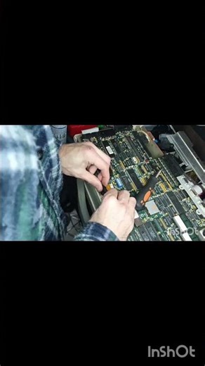 Smontaggio e pulizia Compaq portable III parte 2