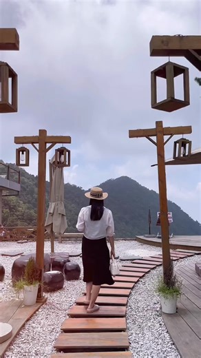Video của Hine Hine (@hine.hine22) với bản nhạc nhạc nền - Hine Hine