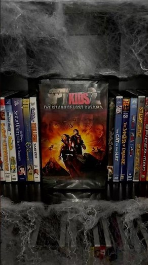Spy Kids 2: Island of Lost Dreams (2002) VHS