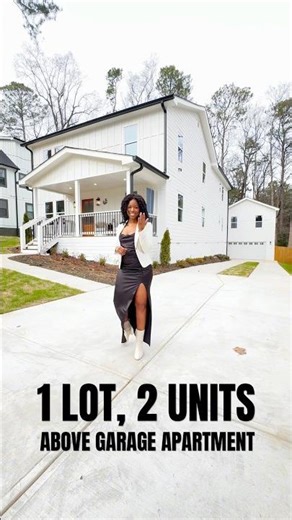 Check out this Above-Garage Studio Apartment in Decatur, GA | 5BD 5BA 3150SQFT #apartmenttherapy