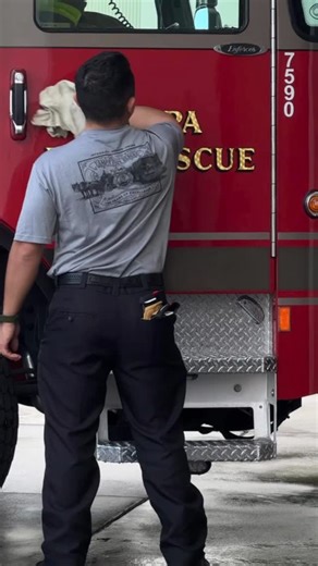 🚒 LEAD. FOLLOW. SERVE. 🚒 Before the call comes in, the work begins. Preparation is pride. Readiness is purpose. We are hiring the next generation of firefighters to join us. Lead with courage. Follow with purpose. Serve your community. #BeTheBravest at Tampa Fire Rescue. Apply now at tampa.gov/firejobs. | Tampa Fire Rescue