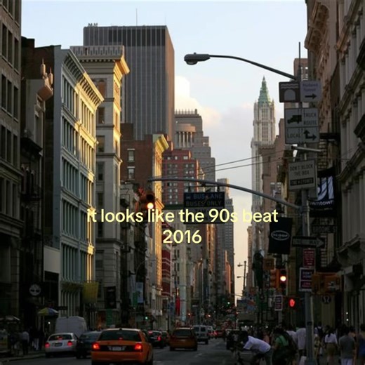 90s Fashion Trends Making a Comeback