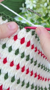 114K views · 1K reactions | Wow!! I Used Christmas Colors ... The Result Is Stunning | Crochet Blanket #crochet #knitting | Magic crochet | Facebook
