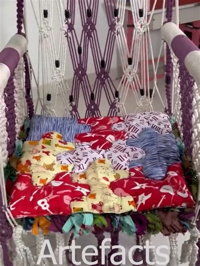 DIY Puzzle-Shaped Chair Cushion Hack