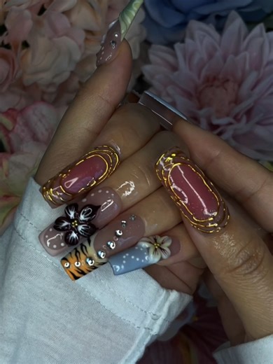 Floral Muse: Hand-Painted Vintage Rose Nail Art