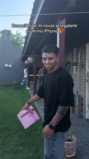 Videos de Alex✨👨🏻‍💻 (@alexander_inversioness) con “cardigan - Taylor Swift”