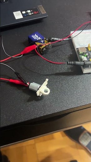 Controlling DC motor using pull up buttons #arduino #arduinoproject #coding #programming #robotics
