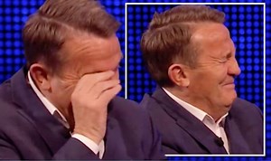 The Chase: Bradley Walsh in stitches at his own joke