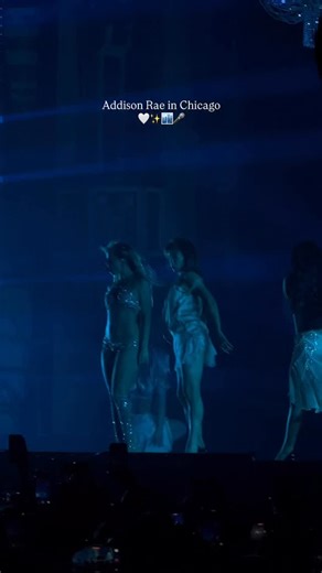 38K views · 22 reactions | @addisonraee performing aquamarine in Chicago懶 #mysecretchicago  via tiktok - xoutofthewoods • #chicago #chicagoil #addisonrae #concerts | Secret Chicago | Facebook