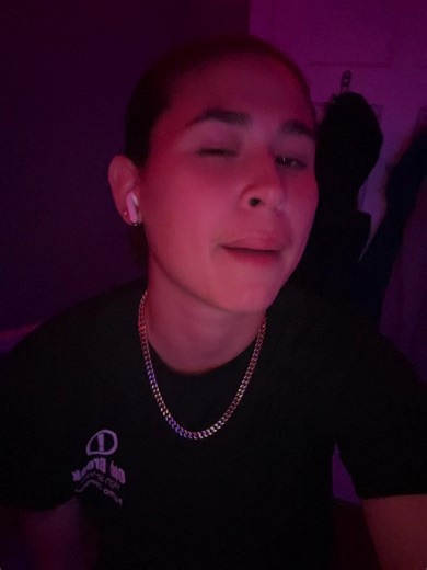 Aurora (@.aurora.13)’s videos with original sound - Hendrix