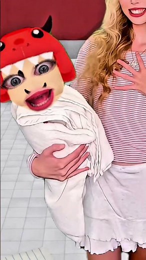 How it feels finding the missing kids in 99 Nights in the Forest🤰#roblox #99nights #funny #skit